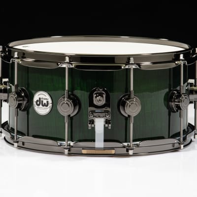 DW Collector's 6x14 Maple VLT Snare - Exotic Emerald over Curly Maple image 2