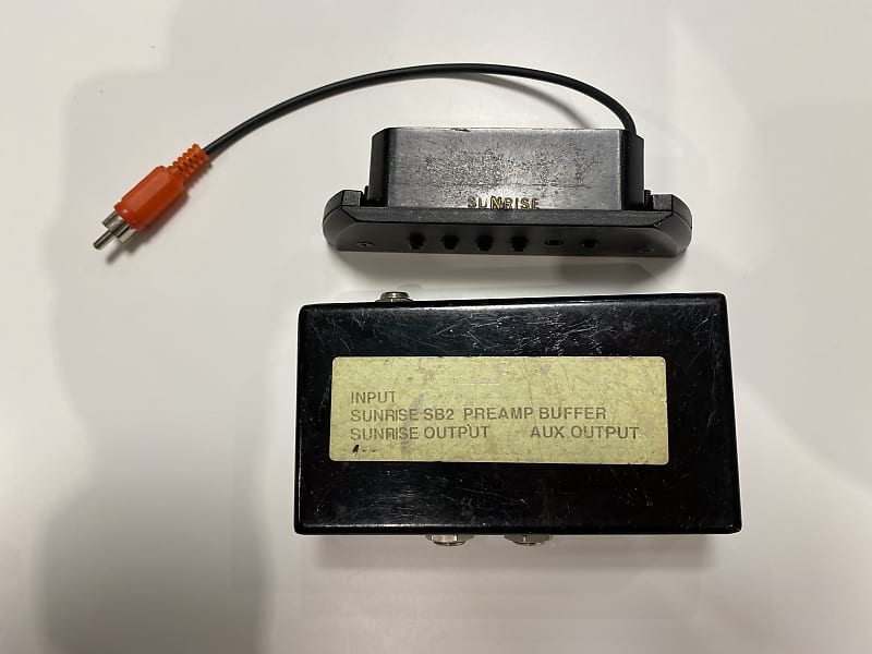 サンライズ プリアンプ バッファーボックス SB2 USED！作動確認済み！ Sunrise S1 acoustic pickup and SB2 preamp buffer box (stereo