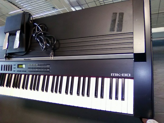 ROLAND Rhodes MK-80 Digital Electric LCD Piano Weighted 88