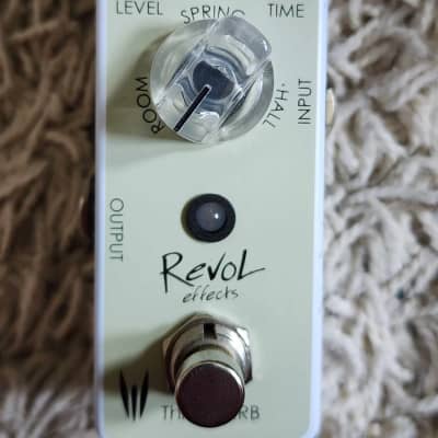 Revol Effects Emd-01 Metal Insanity Distortion - Shipping Included