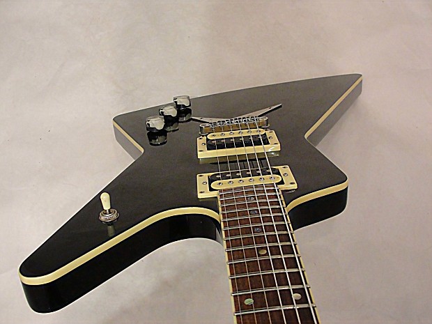 2012 Dean Z 79 Set Neck explorer style Electric Guitar made in