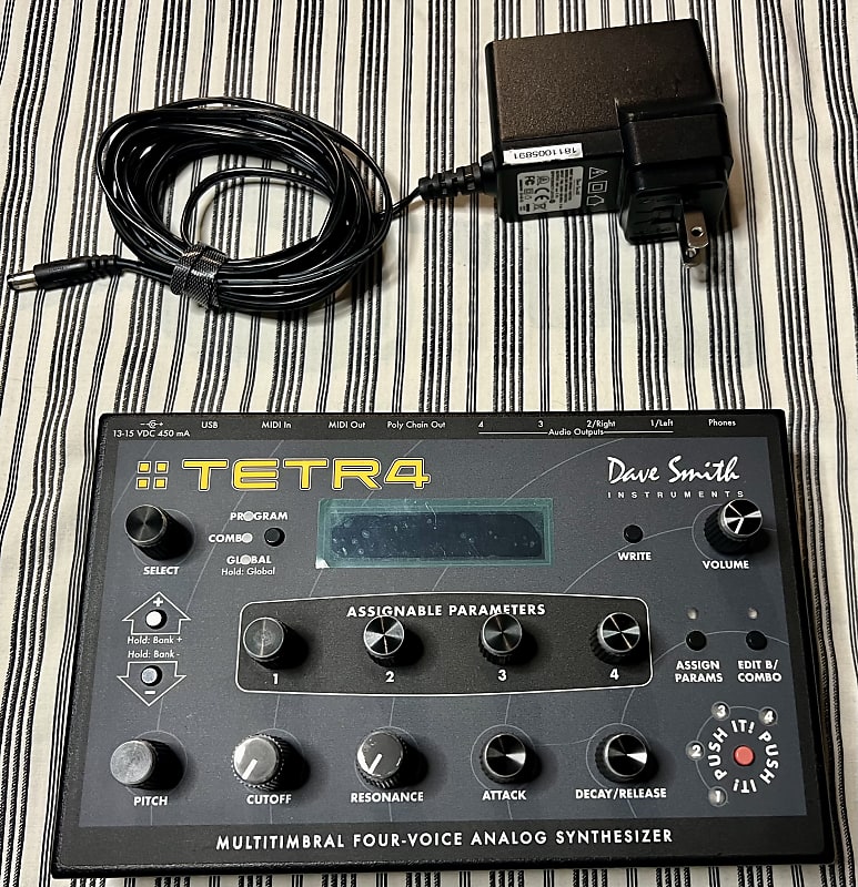 Dave Smith Instruments TETRA ポリフォニックアナログシンセサイザー 音響機材 節約 デイブスミス ジャンク Y6301116