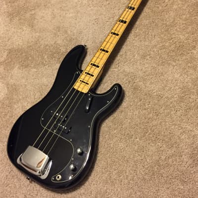 Squier Classic Vibe 70’s Precision Bass image 1