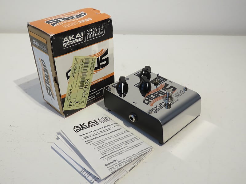 Akai Professional Analog Custom Shop Chorus Guitar Effects Pedal - Mint image 1