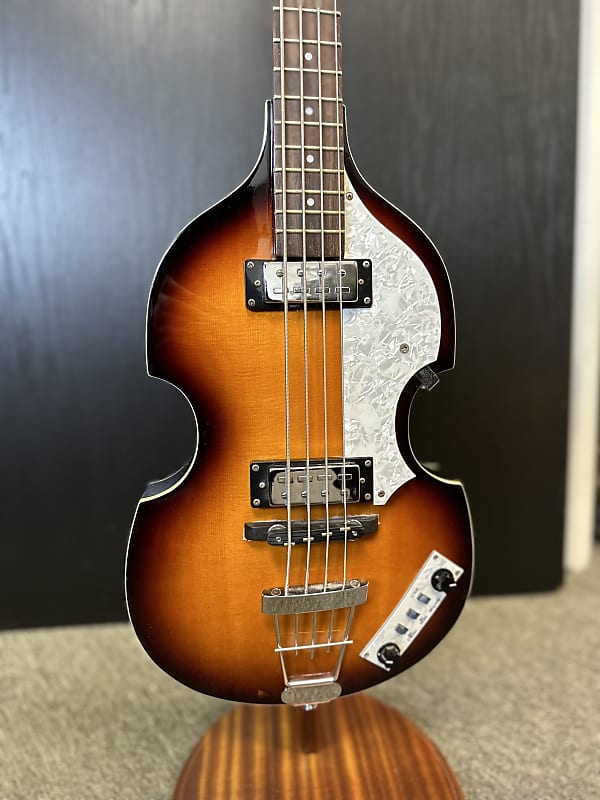 Hofner B-Bass Hi Series - Sunburst