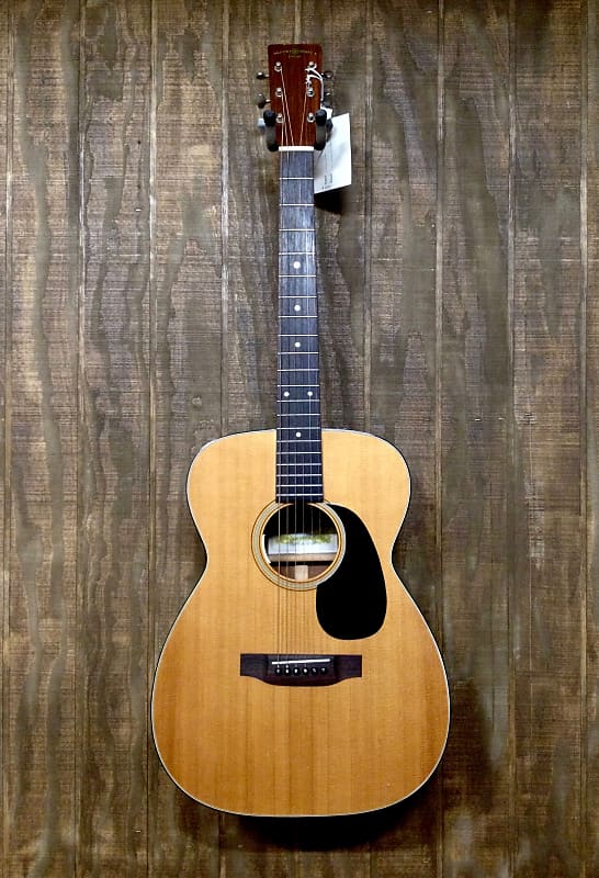 SUZUKI アコースティックギター　F-130 Suzuki F-130 w/ OHSC (Vintage - 70s)