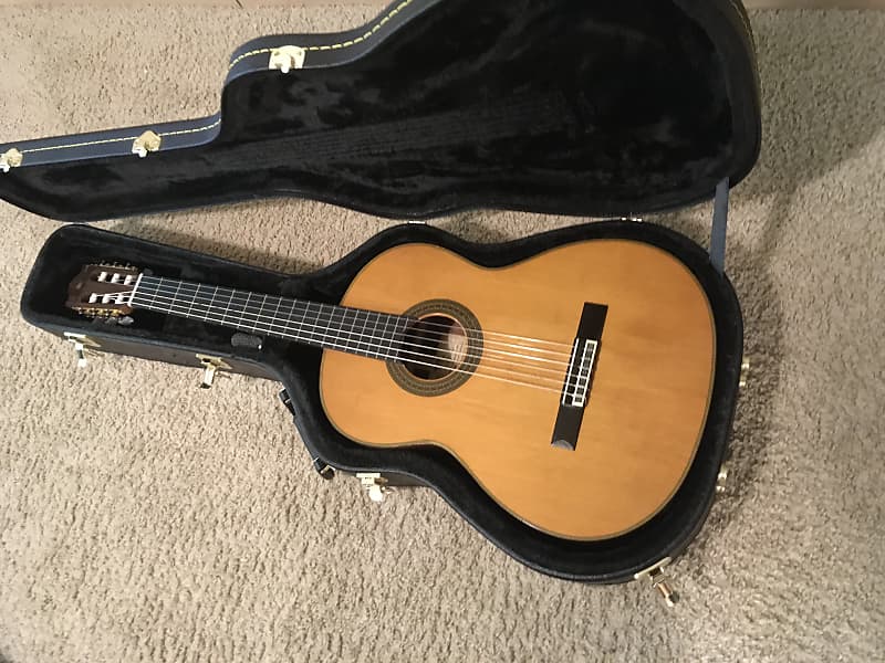 Yamaha C-300 concert classical guitar 1970s Solid Spruce and