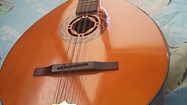 Celtic Star Irish Bouzouki with EQ System and Hard Case