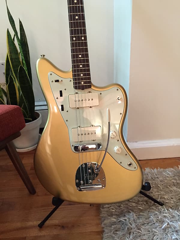 Fender American Vintage "Thin Skin" '62 Jazzmaster image 8