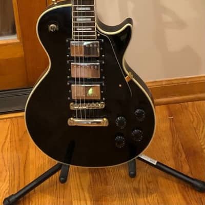 2012 Gibson Les Paul Custom Classic Ebony/Black with Silver Hardware, Good  Shape! All original!