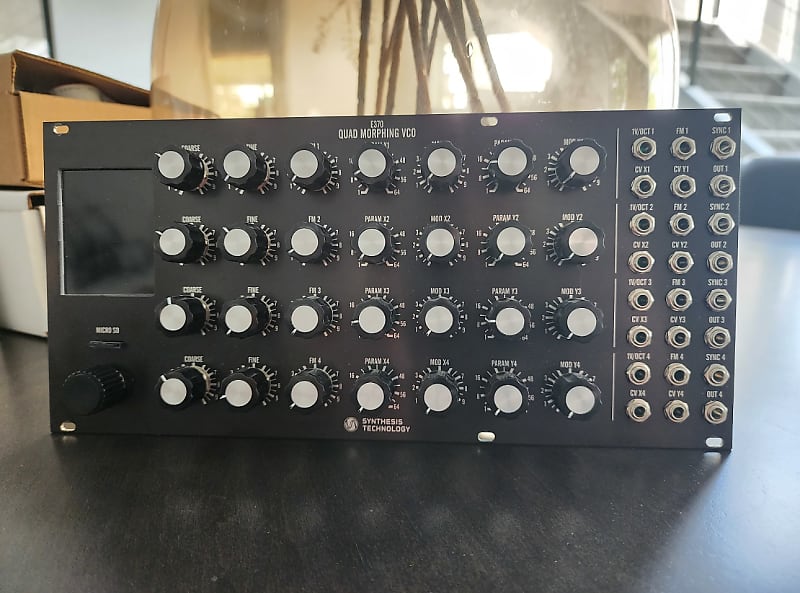 Synthesis Technology Quad Morphing E370 Quad Morphing VCO 2010s - Black image 1
