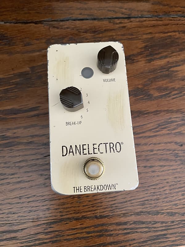 Danelectro The Breakdown