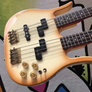Hondo Twin Neck Bass image 1