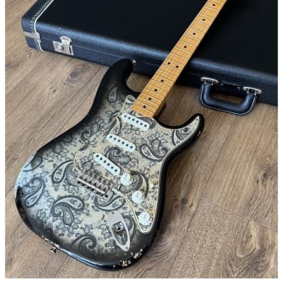 Fender Custom Shop Limited Edition '68 Reissue Stratocaster Relic Black Paisley for sale