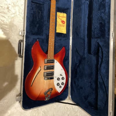 Rickenbacker 340 1990 - 1999 - Red for sale