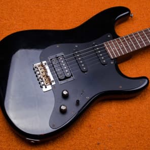 Tokai Super Edition SE40 Black. Vintage Japan Stratocaster