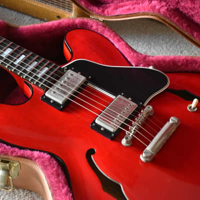 2000 Gibson USA Limited Edition ES-335 BP Translucent Red, Black Binding, Ebony Board w/OHSC, RARE image 3