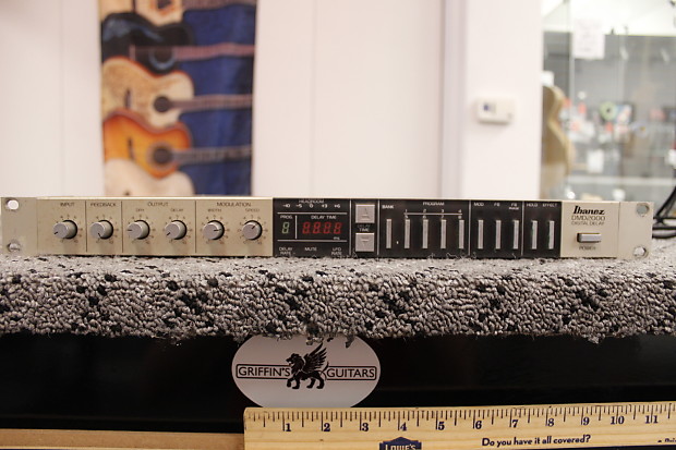 Maxon (Ibanez) DMD2000 80's Digital Delay - YouTube