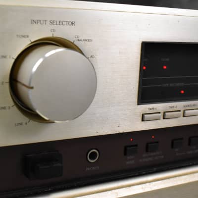 Accuphase C-270 Stereo Pre Amplifier in Very Good Condition image 3