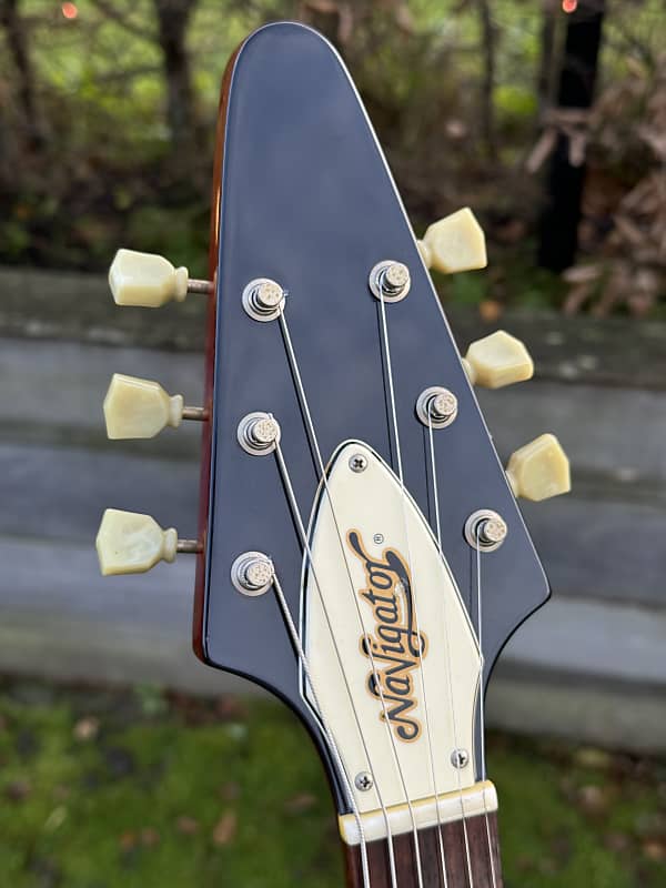 ESP Navigator Flying V esp kiso custom shop 2003 - Cherry