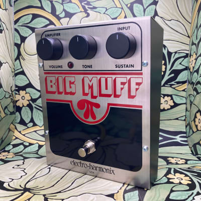 Electro-Harmonix Big Muff Pi for sale
