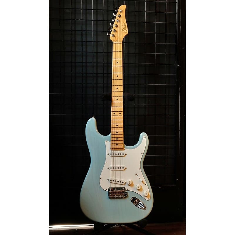 ギター Suhr JE-line Classic S Ash SSS TransPlum Suhr Guitars JE-Line Classic S Ash HSS (Trans Plum/Maple