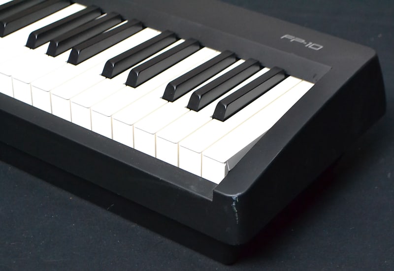Roland FP10 88-Key Digital Piano | Reverb