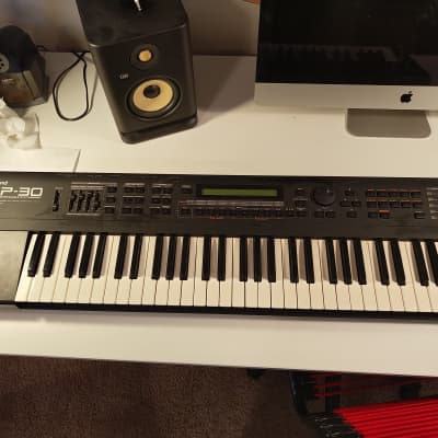 Roland XP 30 61 key 64 voice keyboard