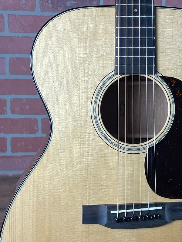 Martin Standard Series 000-18 | Reverb