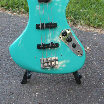 Fender Jazz Bass 1966 turquoise (modified)  One of a Kind ! image 4