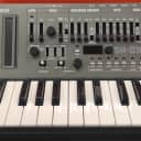 Roland SH-01A Boutique Series Synthesizer Module with K-25m Keyboard