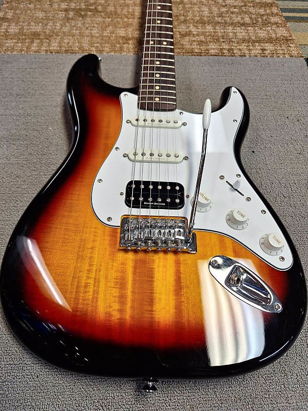 Squier Stratocaster Vintage Modified w/ Duncan Designed Pickups 2015 image 1