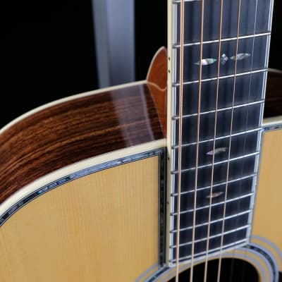 Martin OM-42 Acoustic Guitar - Natural image 8