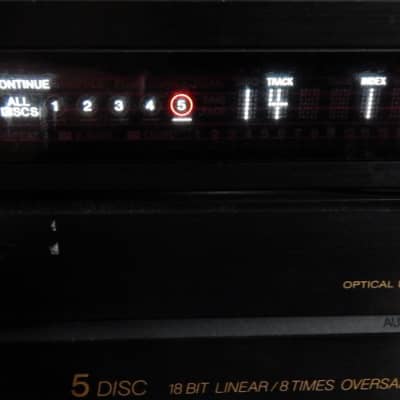 Sony CDP-C705 older 5 disc cd player image 2