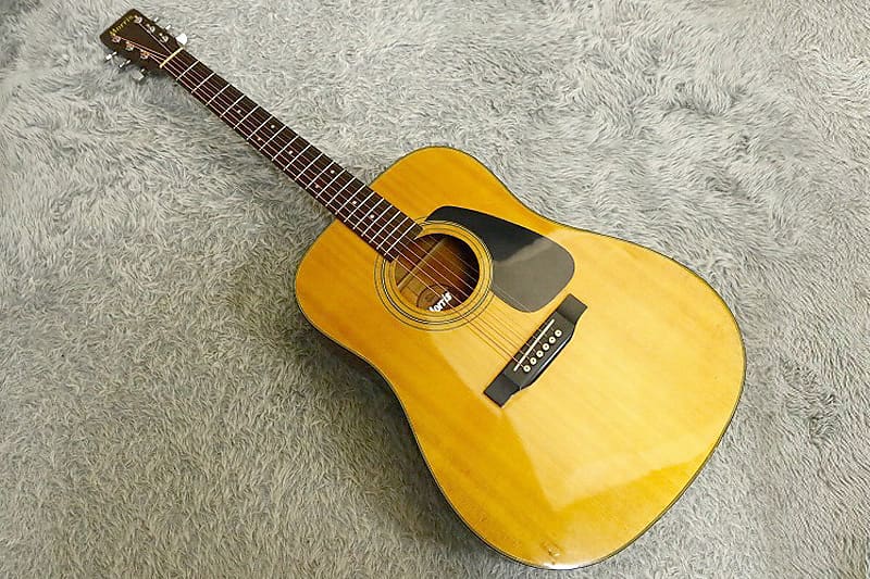 1980's made MORRIS MD Dreadnought Acoustic Guitar MD-502