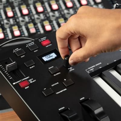 M-Audio Oxygen Pro 25 25-Key Keyboard Controller image 5