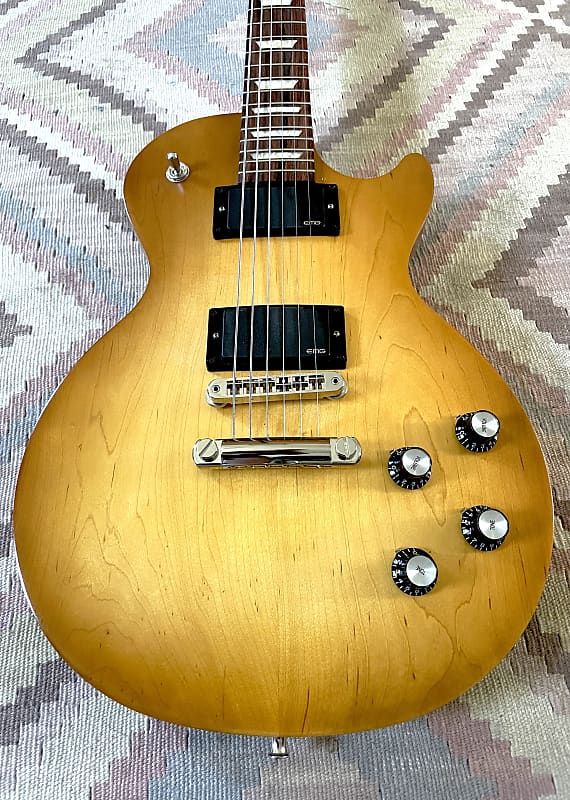 値下げ！EMG 81/85搭載 Gibson LesPaul モデル LPJ Gibson 2008 Les Paul Studio Alpine White Gold Ebony