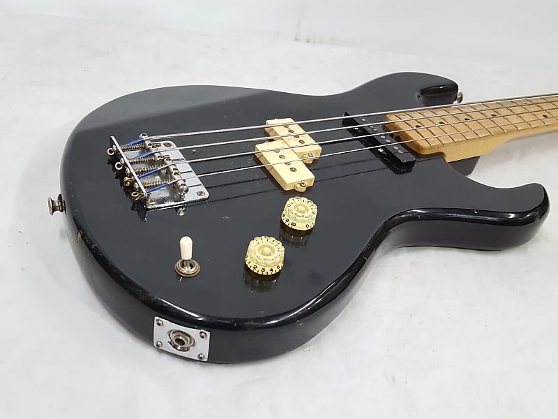 Aria Diamond Standard + Plus Black Electric Bass Guitar Made