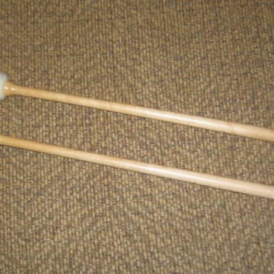 ONE pair "new" old stock (felt heads have fuziness) Regal Tip 602SG (GOODMAN # 2) TIMPANI MALLETS, STACCATO - small hard inner core covered with two layers of felt -- rock hard maple handles (shaft), includes packaging image 21