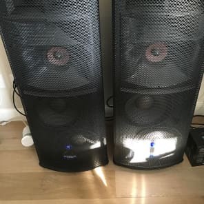 Mackie SA1232 Active 3 Way Sound Reinforcement Speaker 57 OFF