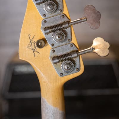 Fender Custom Shop 1961 Jazz Bass Heavy Relic - Aged Olympic White w/Hardshell Case image 16