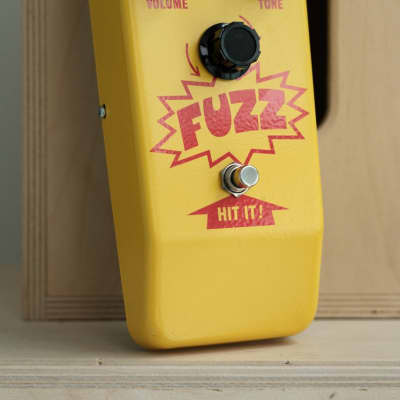 Berkos FX Third Stone Fuzz Pedal (Used - Excellent Condition Berkos FX Third Stone Fuzz Pedal (Used - Excellent Condition