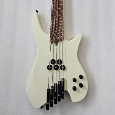 IYV IBHLFF5-500 Multi Scale Headless Bass with Single Pickups image 1