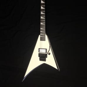 Jackson RR24 Randy Rhoads Snow White Electric Guitar w/ | Reverb