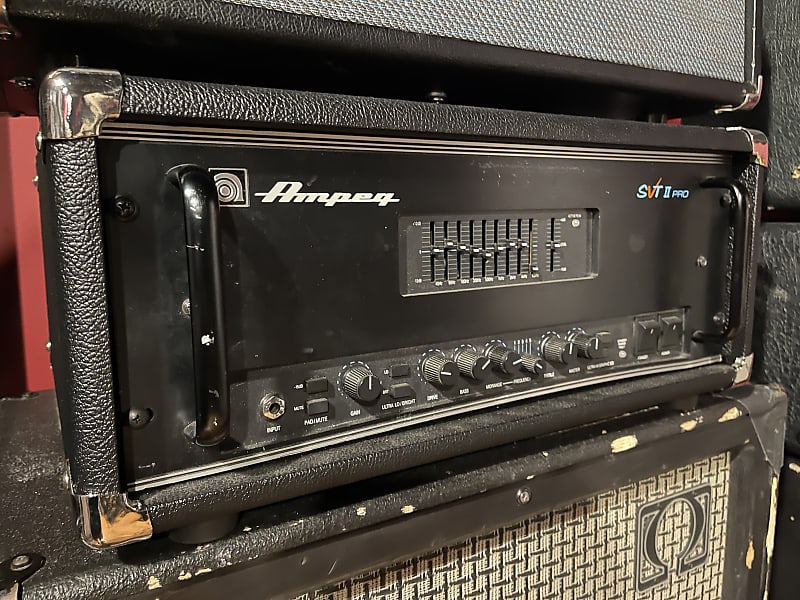 Ampeg SVT-II Pro 300-Watt Rackmount Bass Amp Head | Reverb