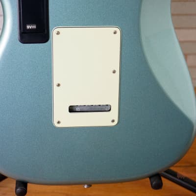 Fender Deluxe Roadhouse Stratocaster with Pau Ferro Fretboard - Mystic Ice Blue image 8