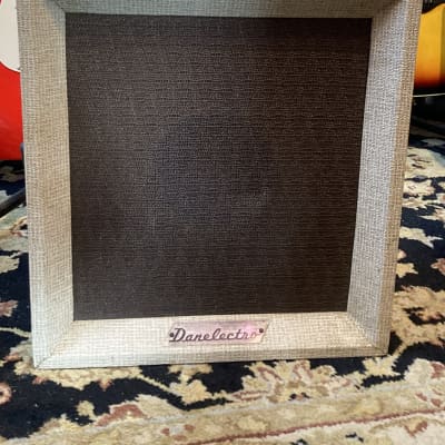 Danelectro Model 122 Cadet Tube Amp Combo JUST SERVICED! Sylvania Tubes 1960s Cream image 2