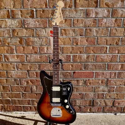 Fender Player Jazzmaster Pau Ferro Fingerboard 3-Color Sunburst image 2