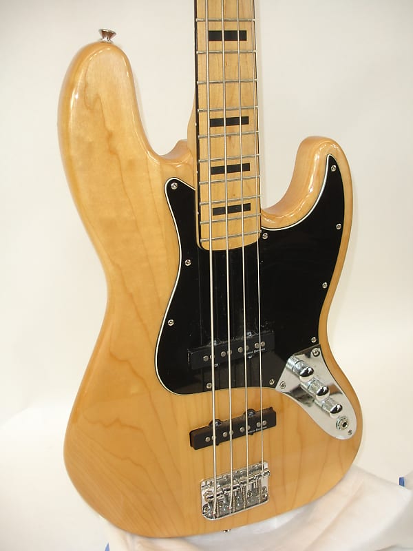 Squier Vintage Modified Jazz Bass 70s 最後 Squier Vintage Modified '70s Jazz Bass Natural – Chicago