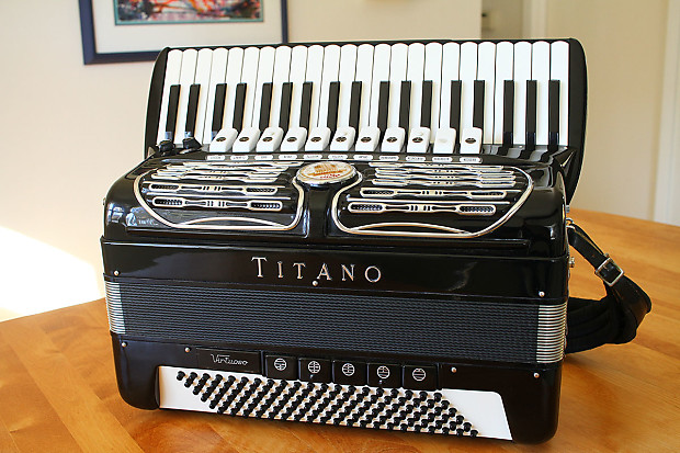 Titano virtuoso accordion deals